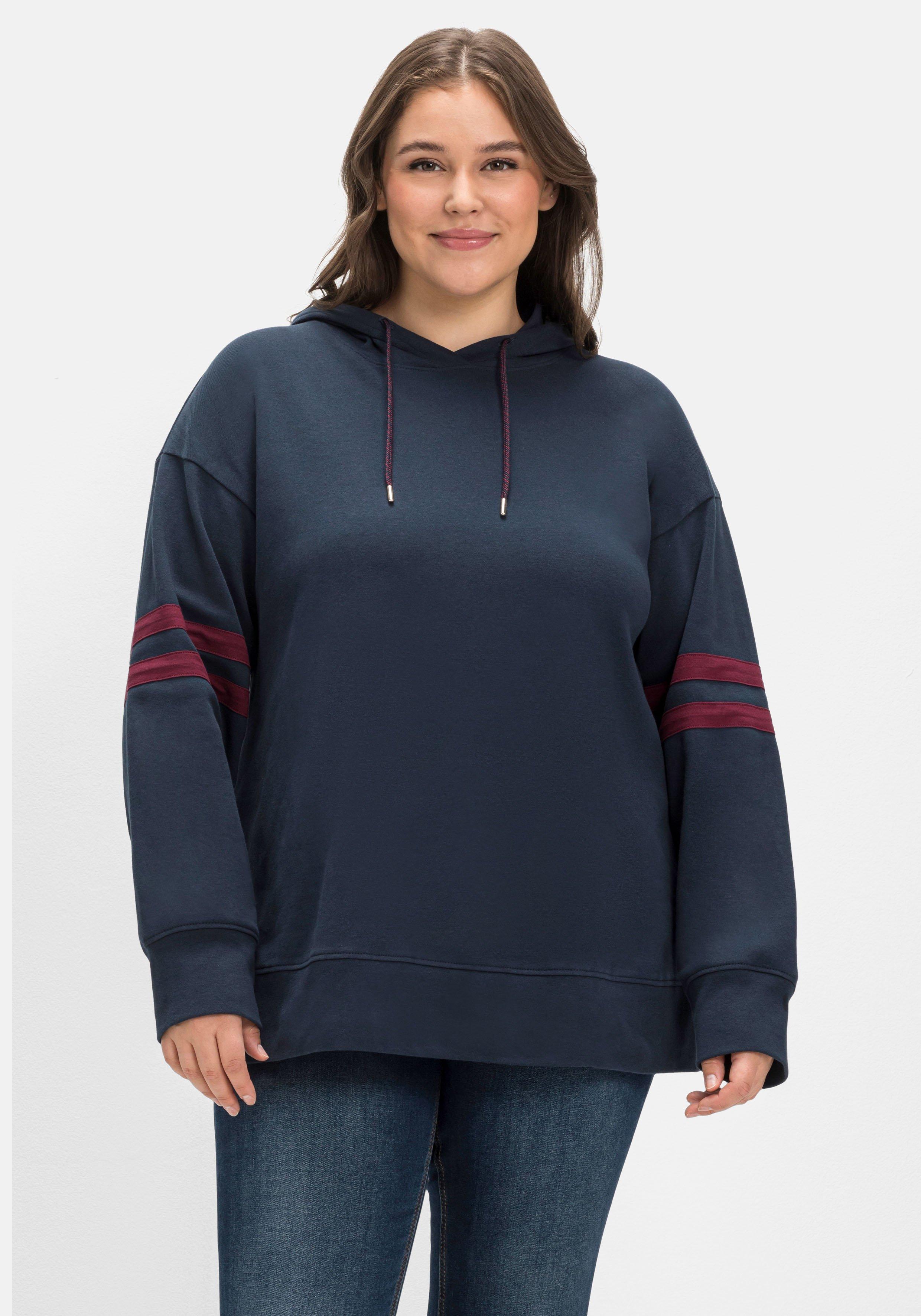 Kapuzensweatshirt mit Zierstreifen am Ärmel