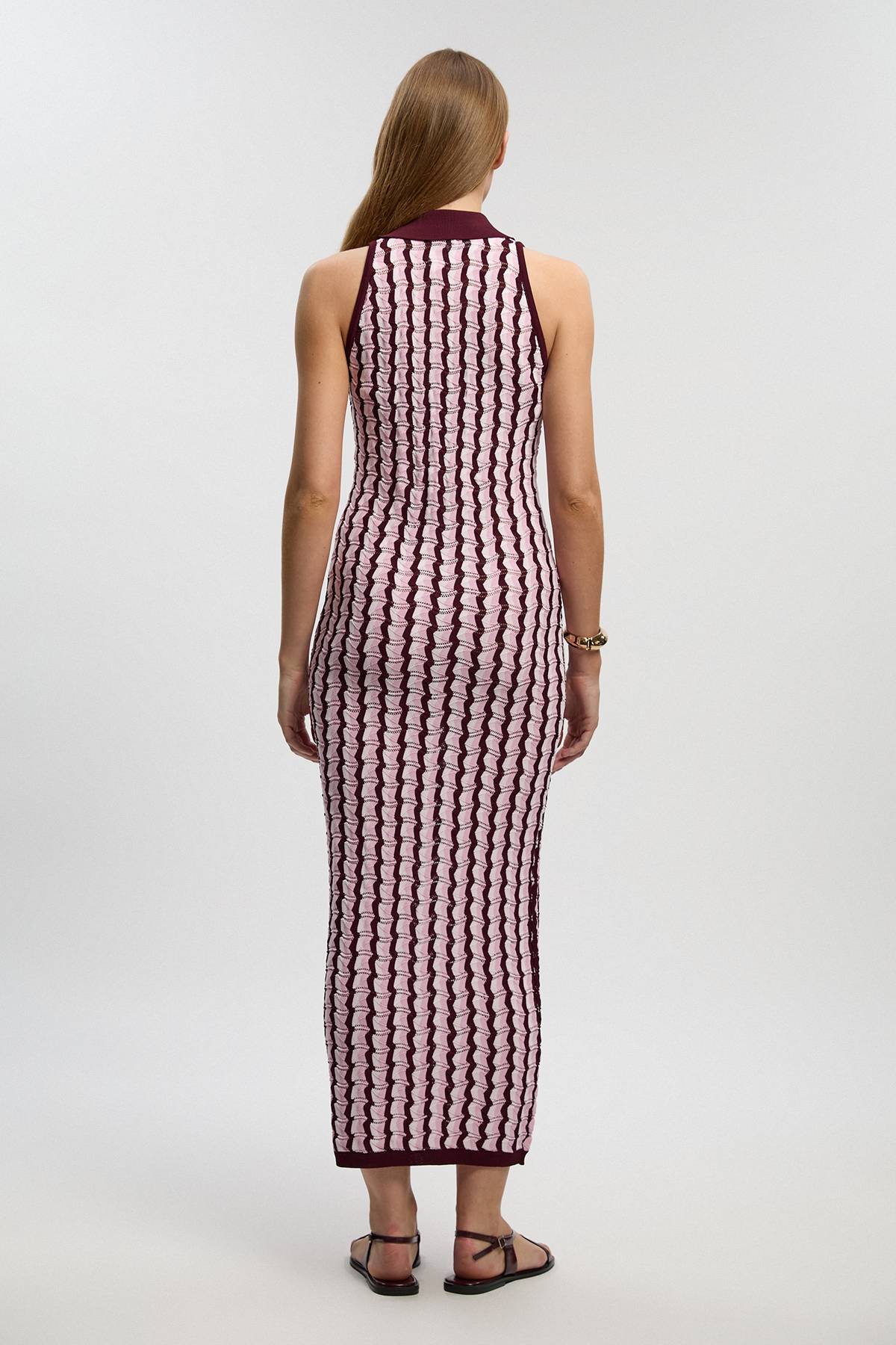 KarenMillen Robe Midi Sans Manches En Maille Pointelle À Col Contrastant