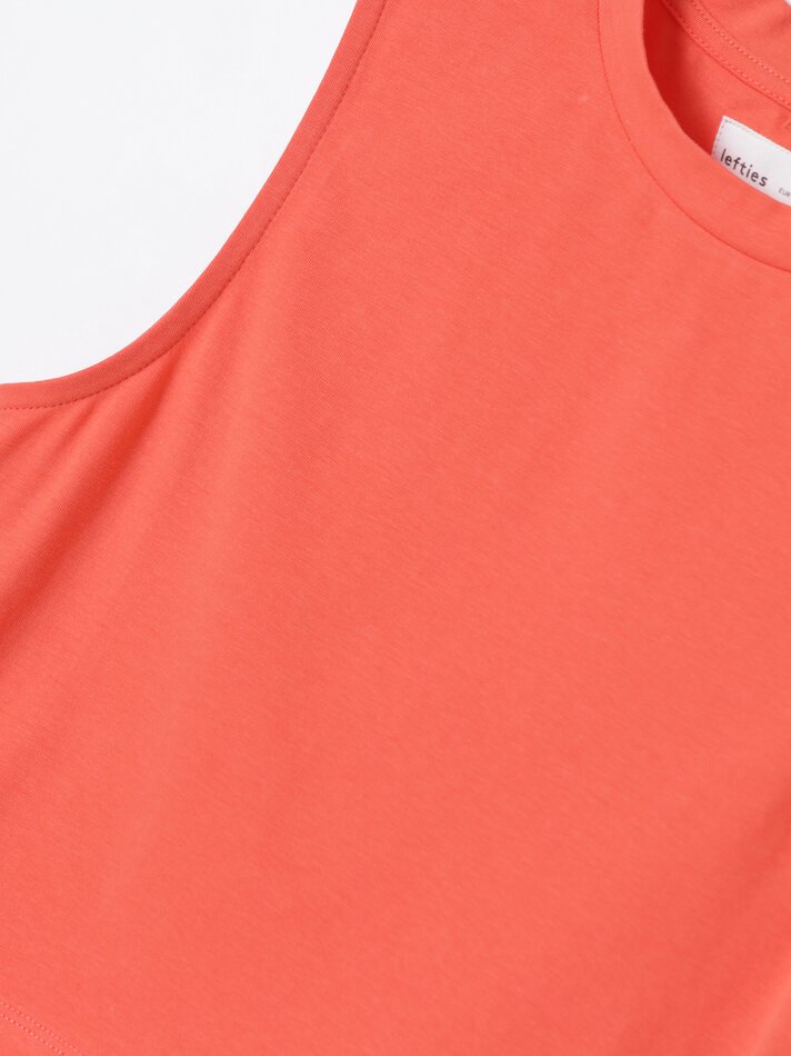 Blusa sem mangas - Avermelhada