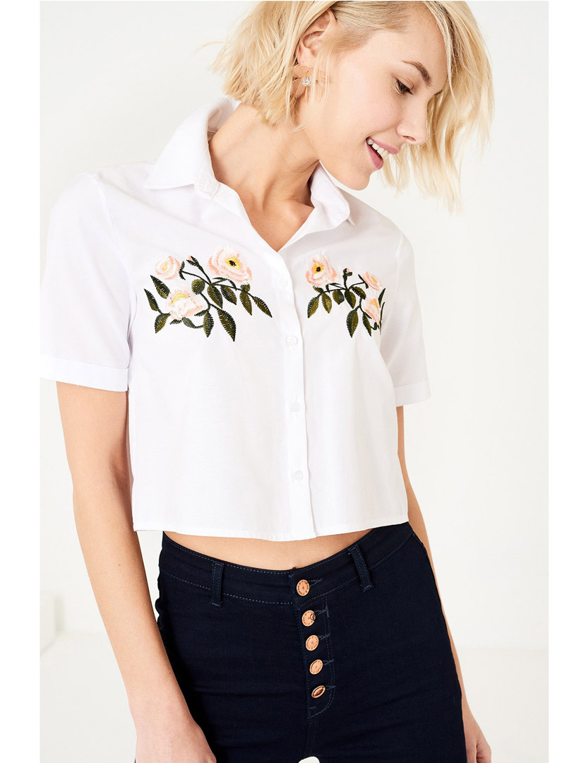 White Cropped Flowers Shirt