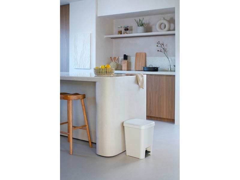 Brabantia Recyclingbehälter StepUp 25 l, Hellgrau Treteimer für Recyclingmaterialien