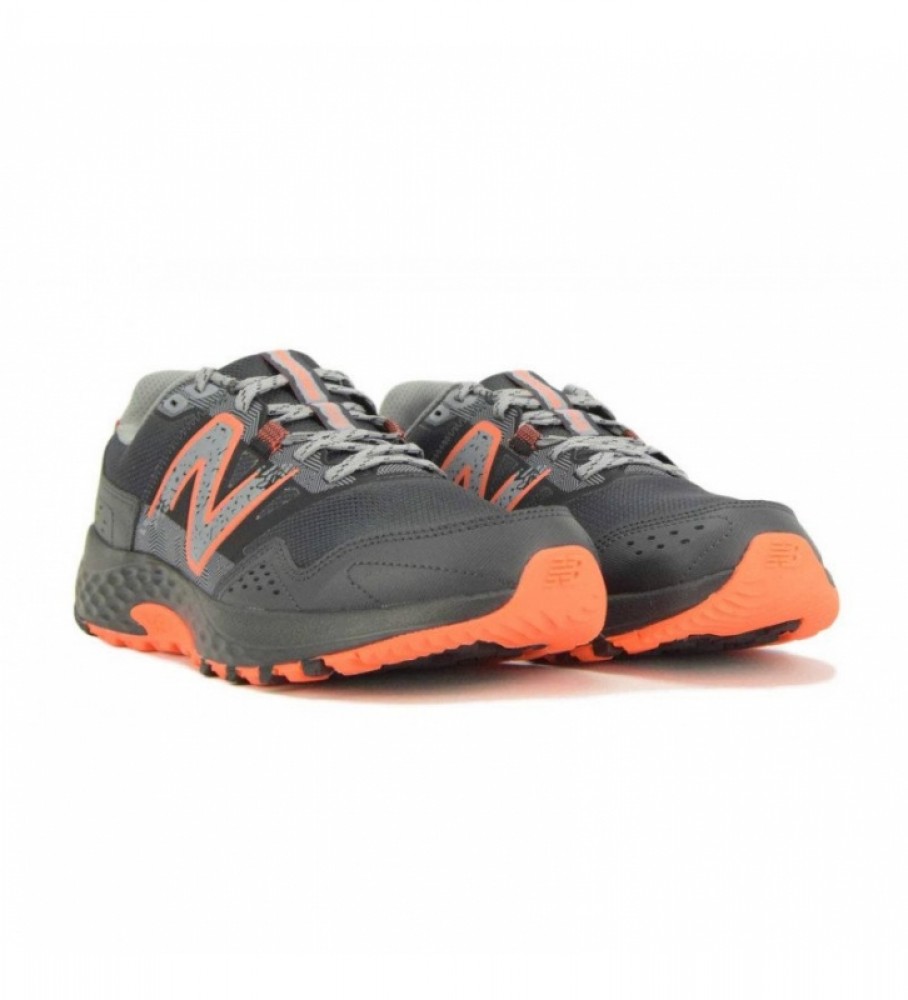 Tênis New Balance 410v8 Preto