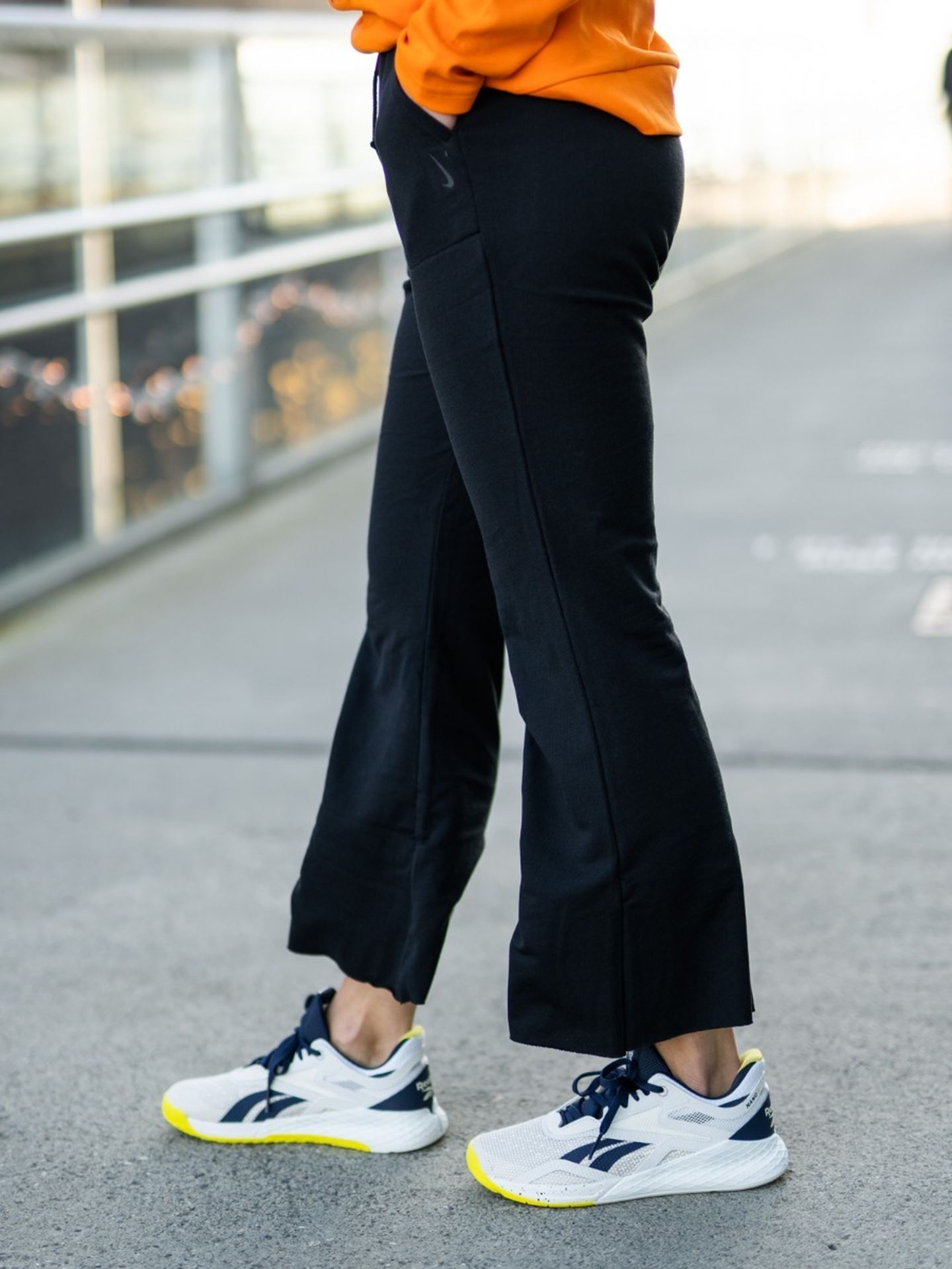 Yoga Core Collection 7/8 Flare Pant