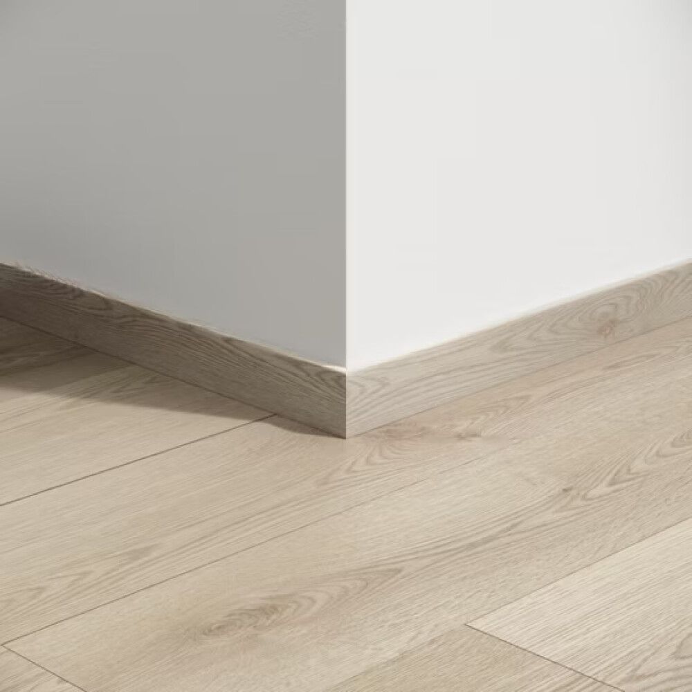 SOKKELLIST BERRYALLOC LYS EIK 2400X14X60MM