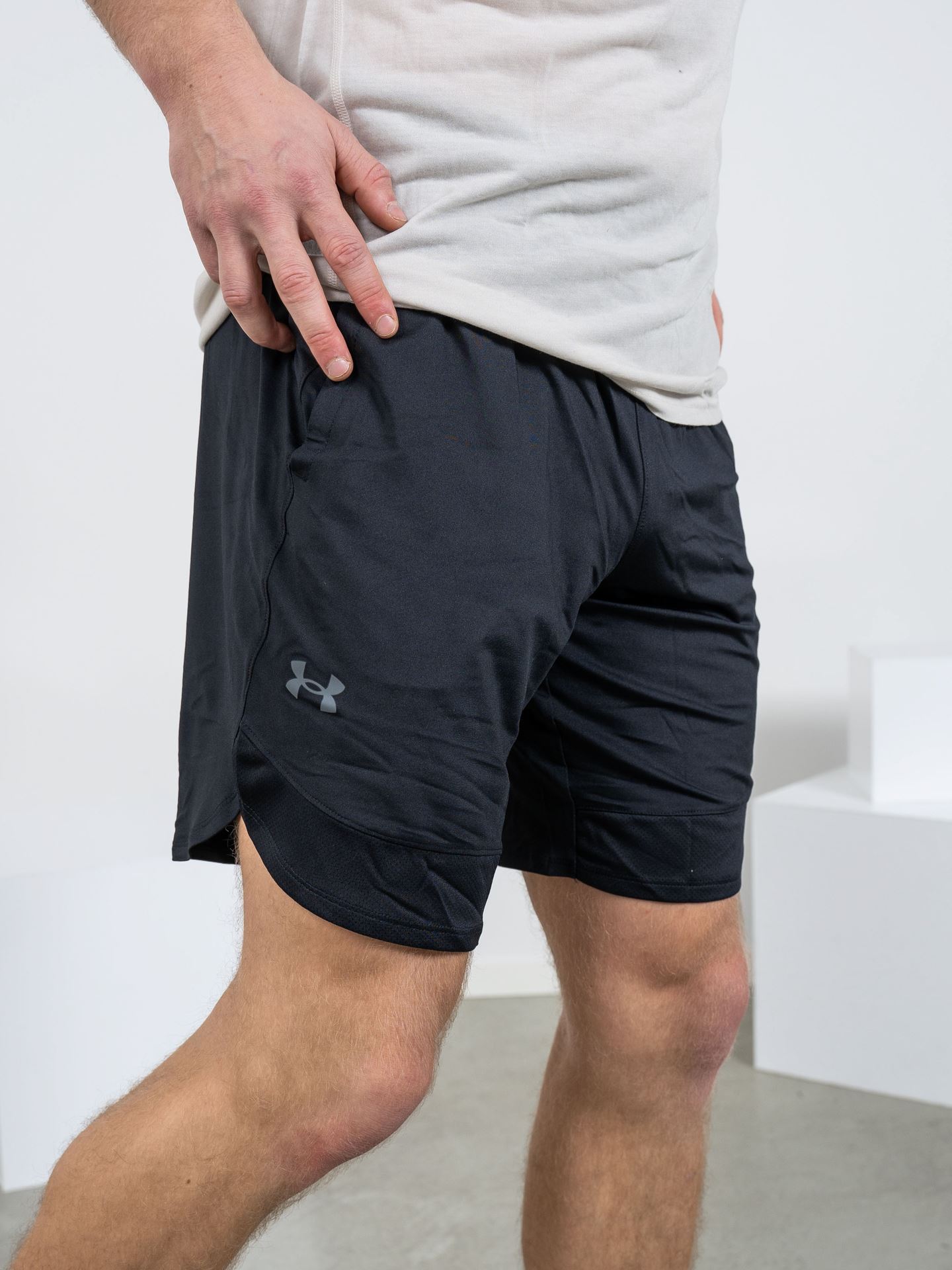 UA Train Stretch Shorts