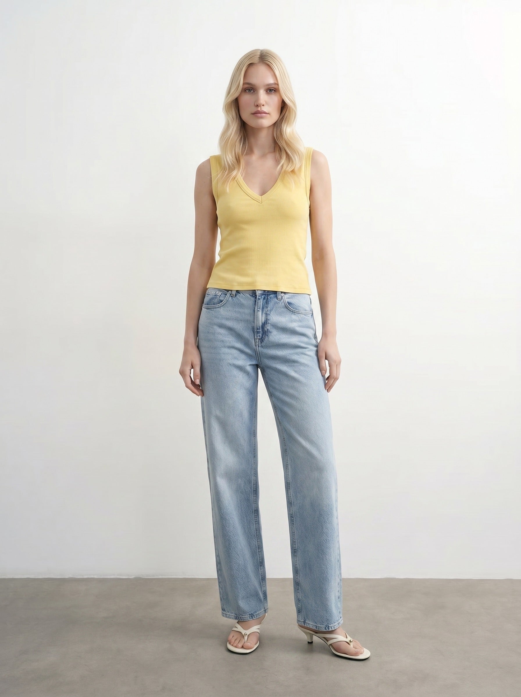 VMCHLOE Top
