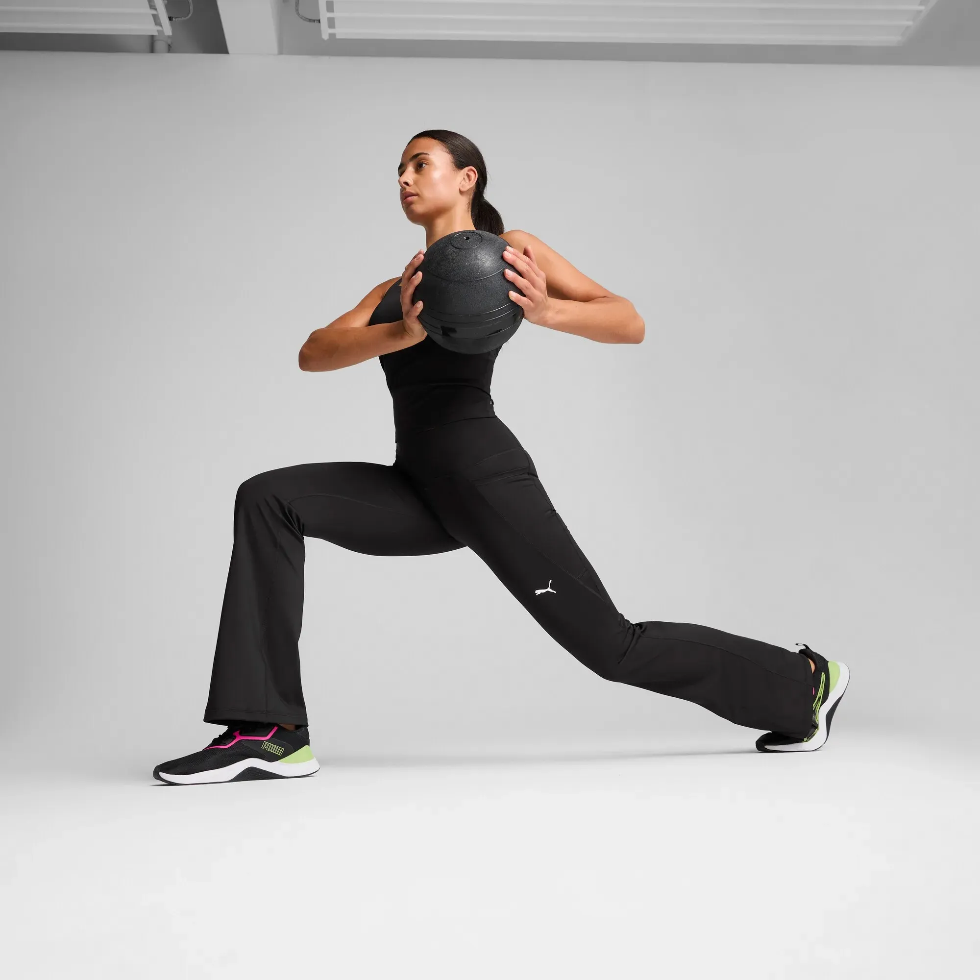 Damen Bootcut Trainingshose