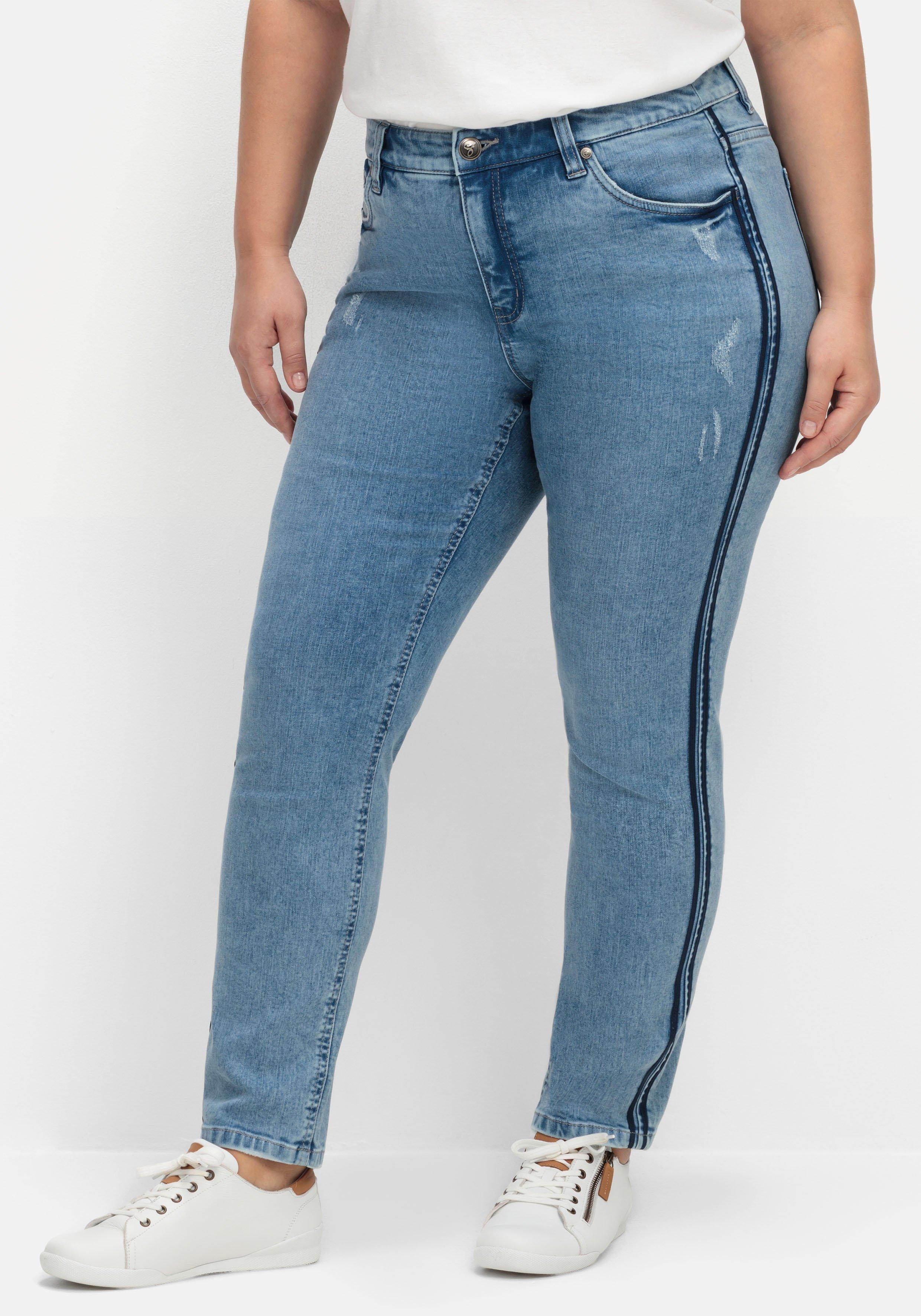 Schmale Jeans mit seitlichen Galonstreifen