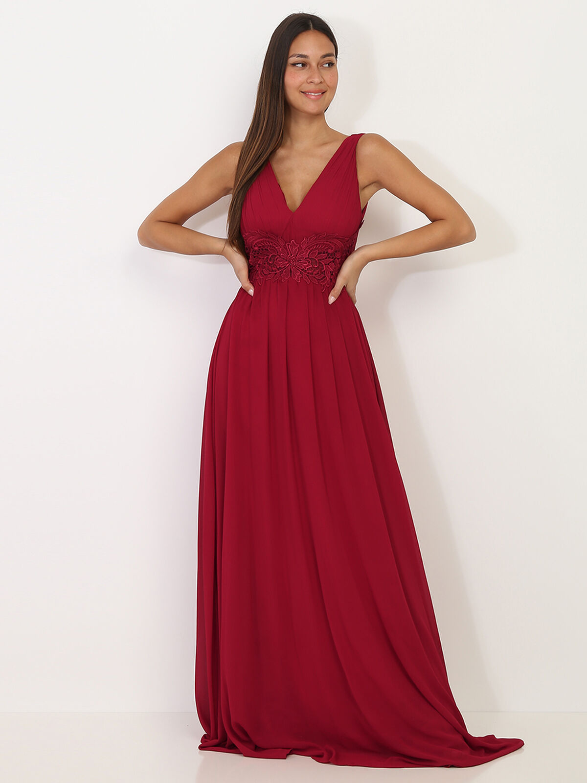 Robe longue à buste drapé et dentelle- Rouge foncé