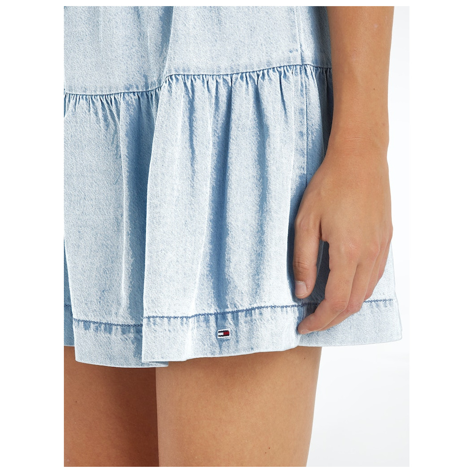 Tommy Jeans TJW TIERED CHAMBRAY MINI SKIRT