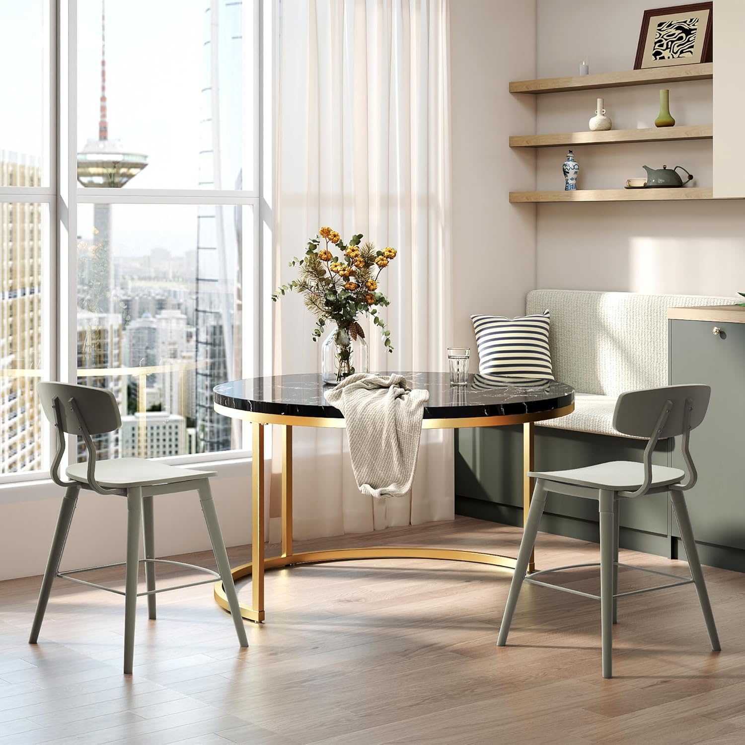 okwish Set mit 2 Runden Couchtischen, satztische fürs Wohnzimmer, Mit Schwarz MDF-Tischplatte Gold Metallrahmen, Ideal für Wohnzimmer, Balkon und Büro, Größe 80x45+60x33,5 cm
