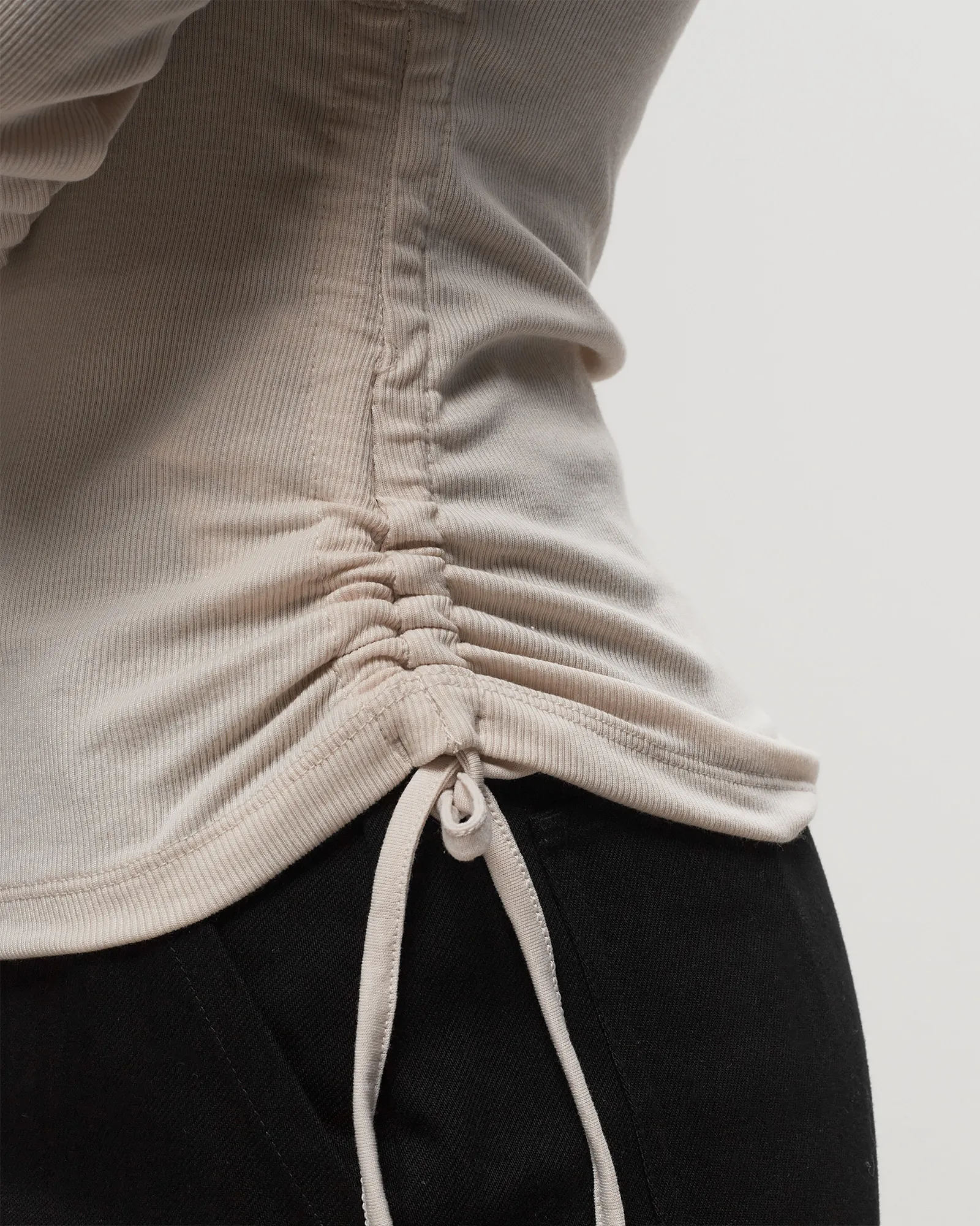 Nike Nike Sportswear Women's Ribbed Long-Sleeve Mod Crop Top