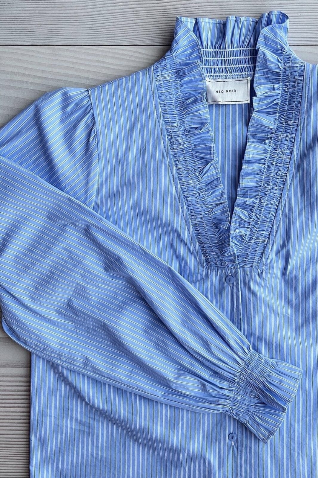 Neo Noir Brielle Stripe Shirt light blue