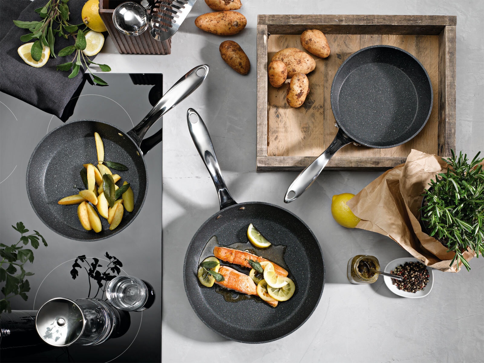 bongusto Pfanne PROFESSIONALE 28 cm Aluminium schwarz