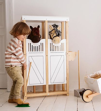 by ASTRUP Stalds?t til K?phest