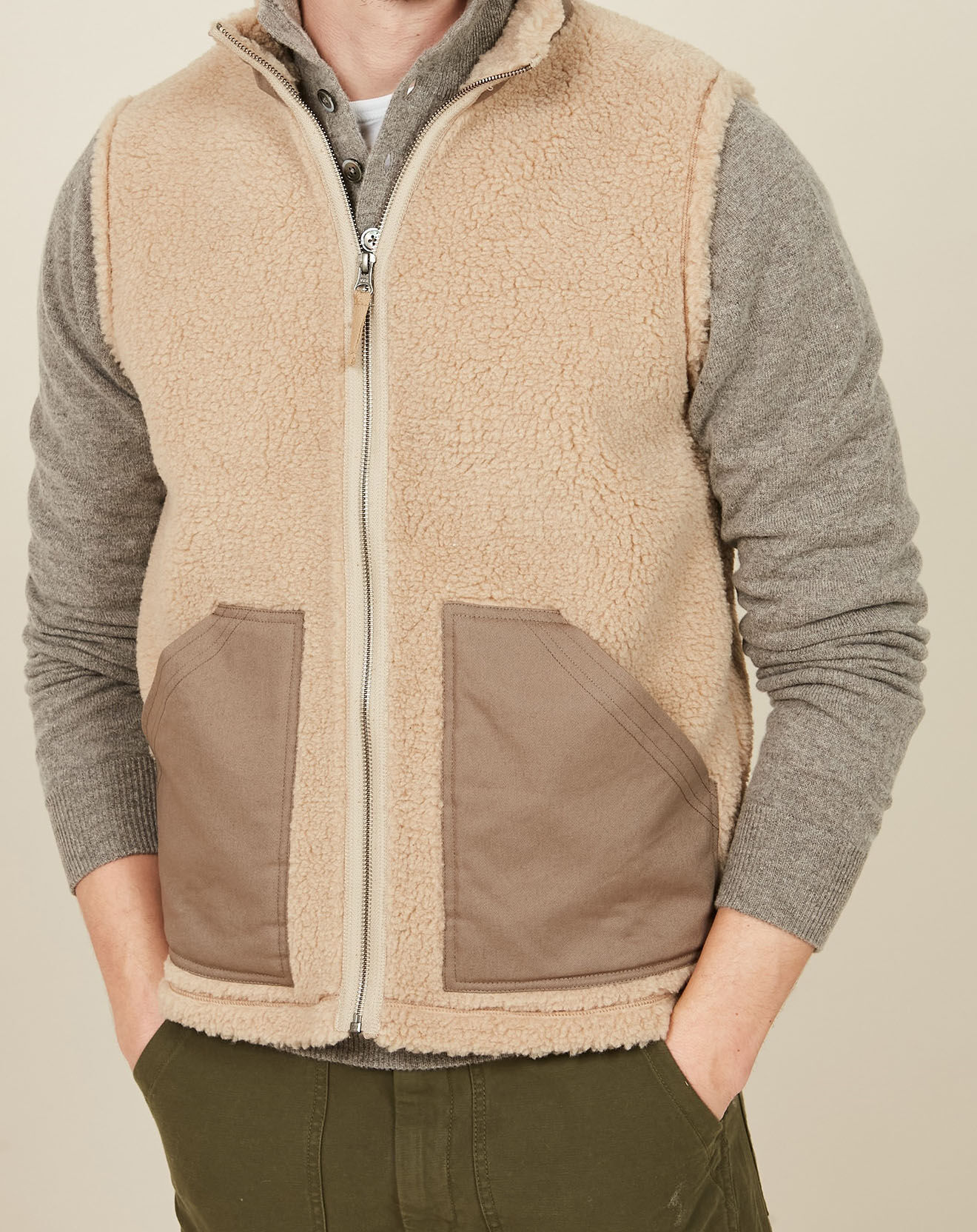 Hartford Gilet sans manches Sherpa beige
