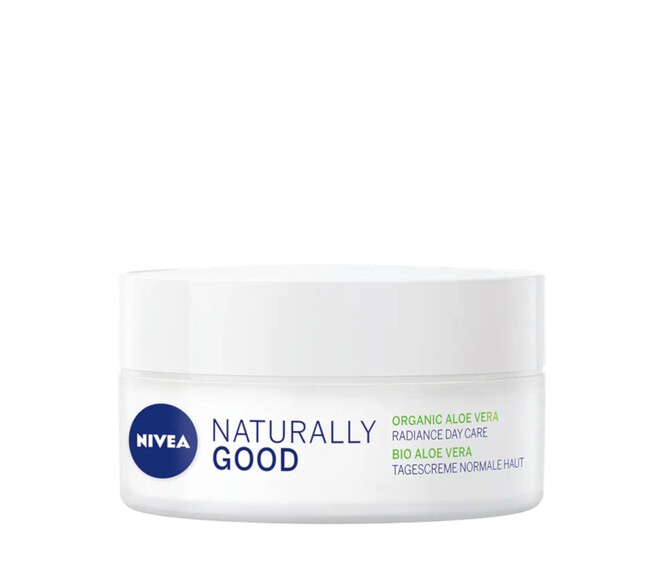 Nivea Naturally Good Radiance Day Care