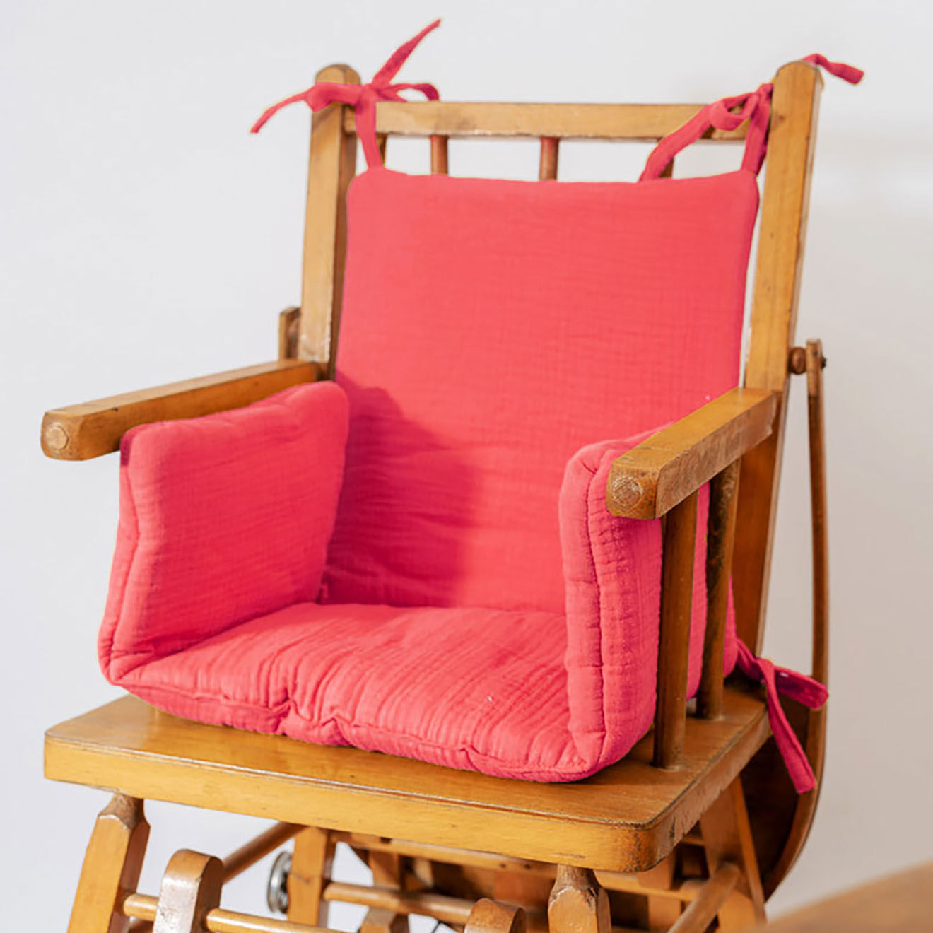 Papate Coussin de Chaise Haute en Coton Bio fraise - 31x16x27 cm