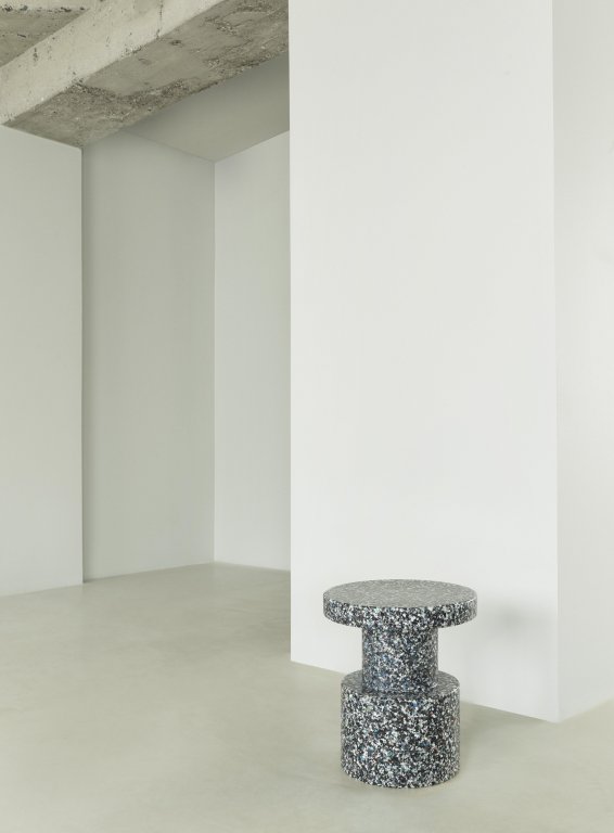 Normann Copenhagen Bit Stool bijzettafel zwart