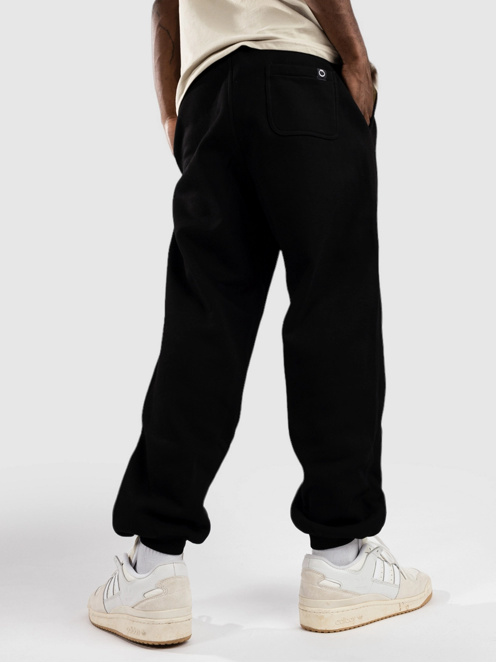 Blue Tomato Logo Sweatpants black