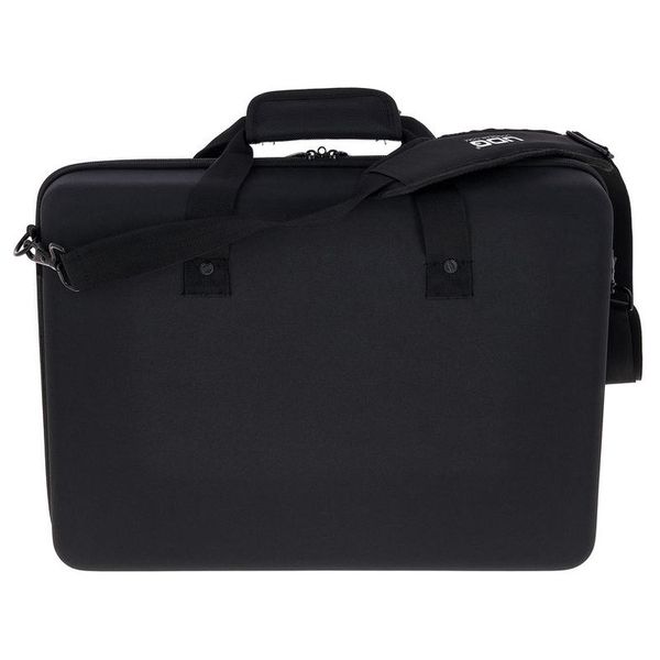 UDG Creator Akai Force Black