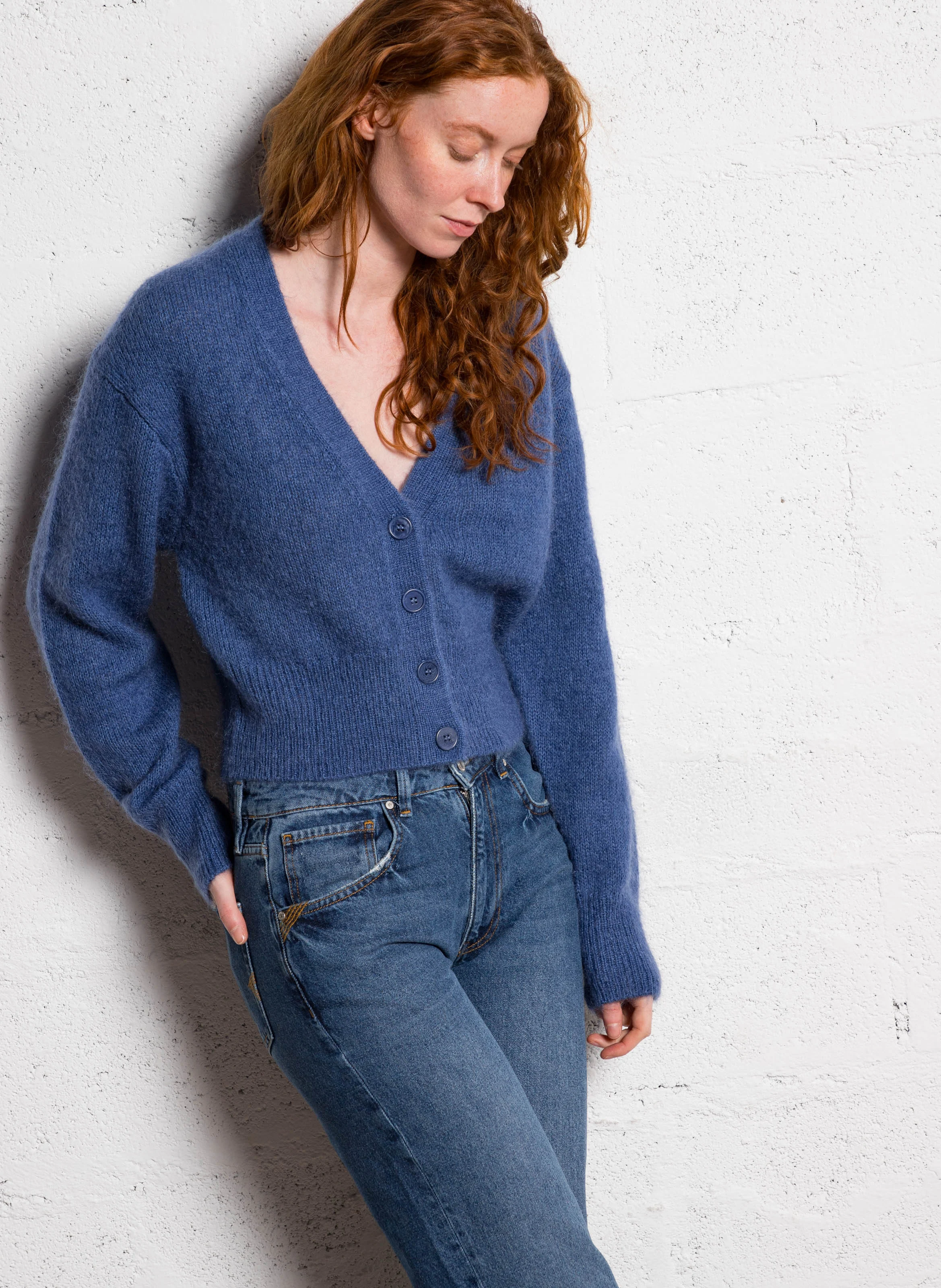CALA - Gilet droit col V en laine et soie | Jean Stone