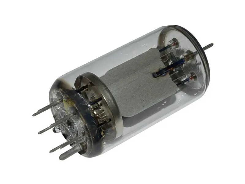 BTB Vertrieb QQE 06 / 40 = SRS 4451 Elektronrør Dobbelttetrode 600 V 100 mA Poltal: 7 Sokkeltype: Septar Indhold 1 stk