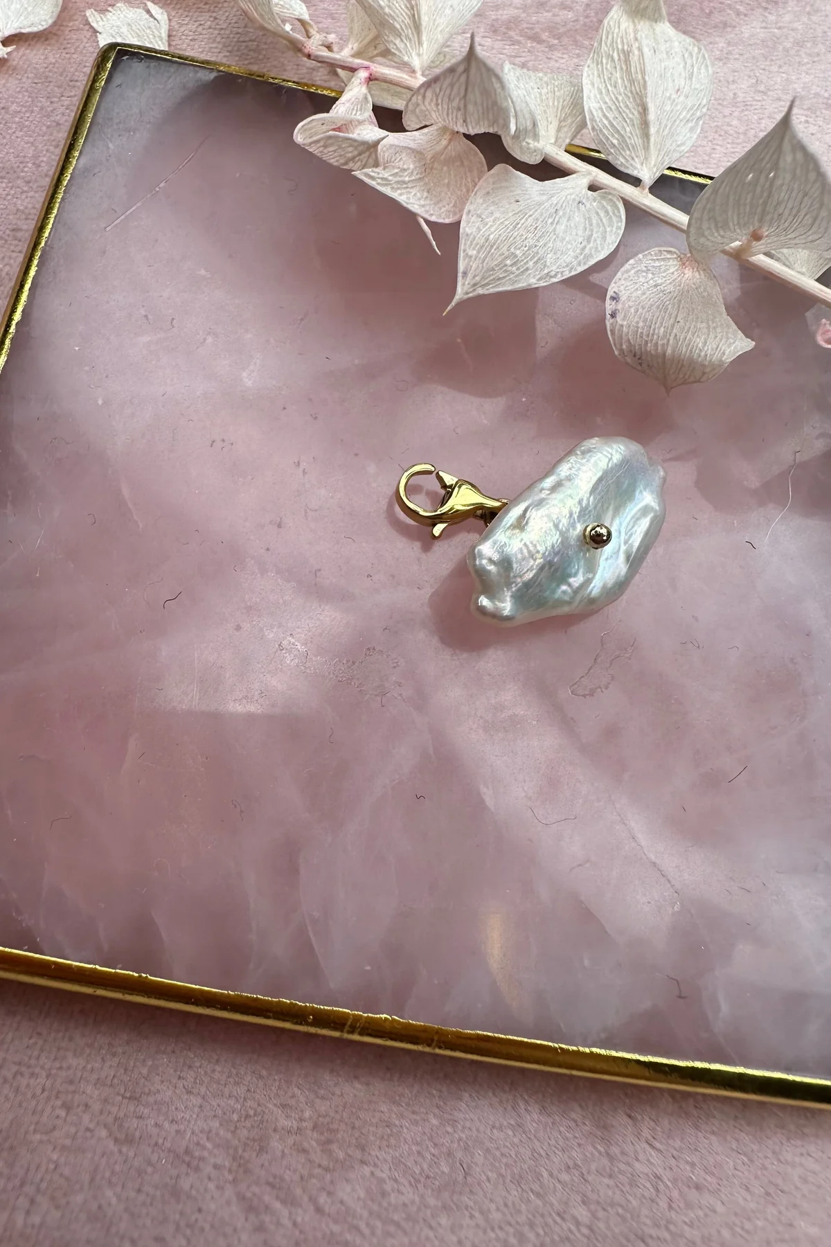 Mellow Moon Charm Kuty Bmp02690340