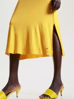 Vestido midi com recorte na cintura