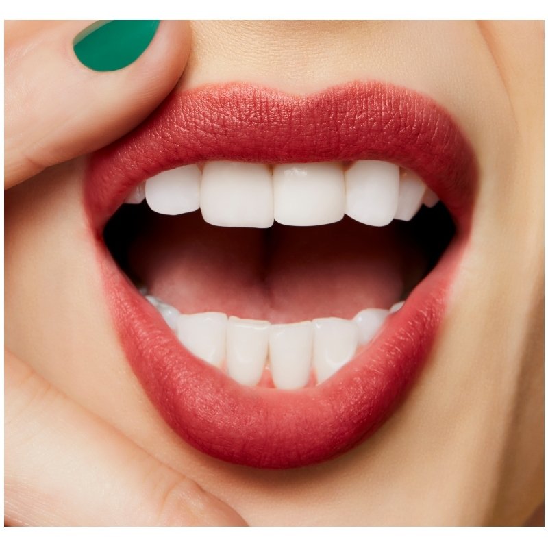 MAC Powder Kiss Liquid Lipcolour 3 gr. - Fashion Emergency