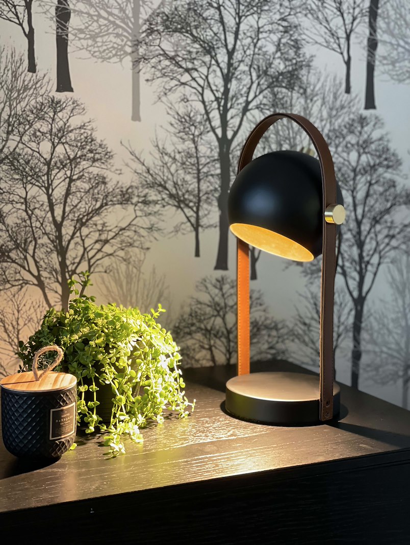 Bow bordlampe Sort