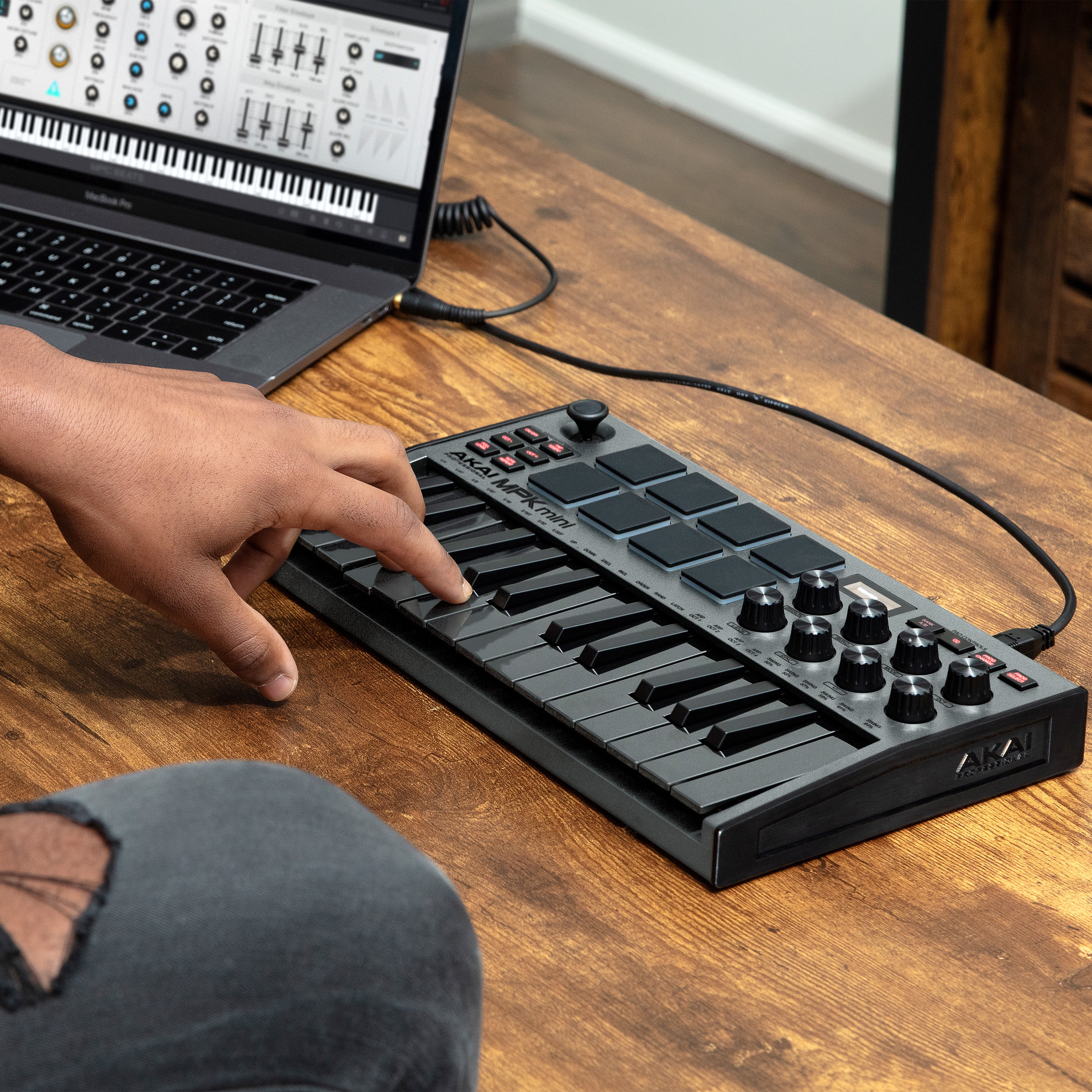 Akai Professional MPK Mini MK3 Special Edition Grey MIDI keyboard