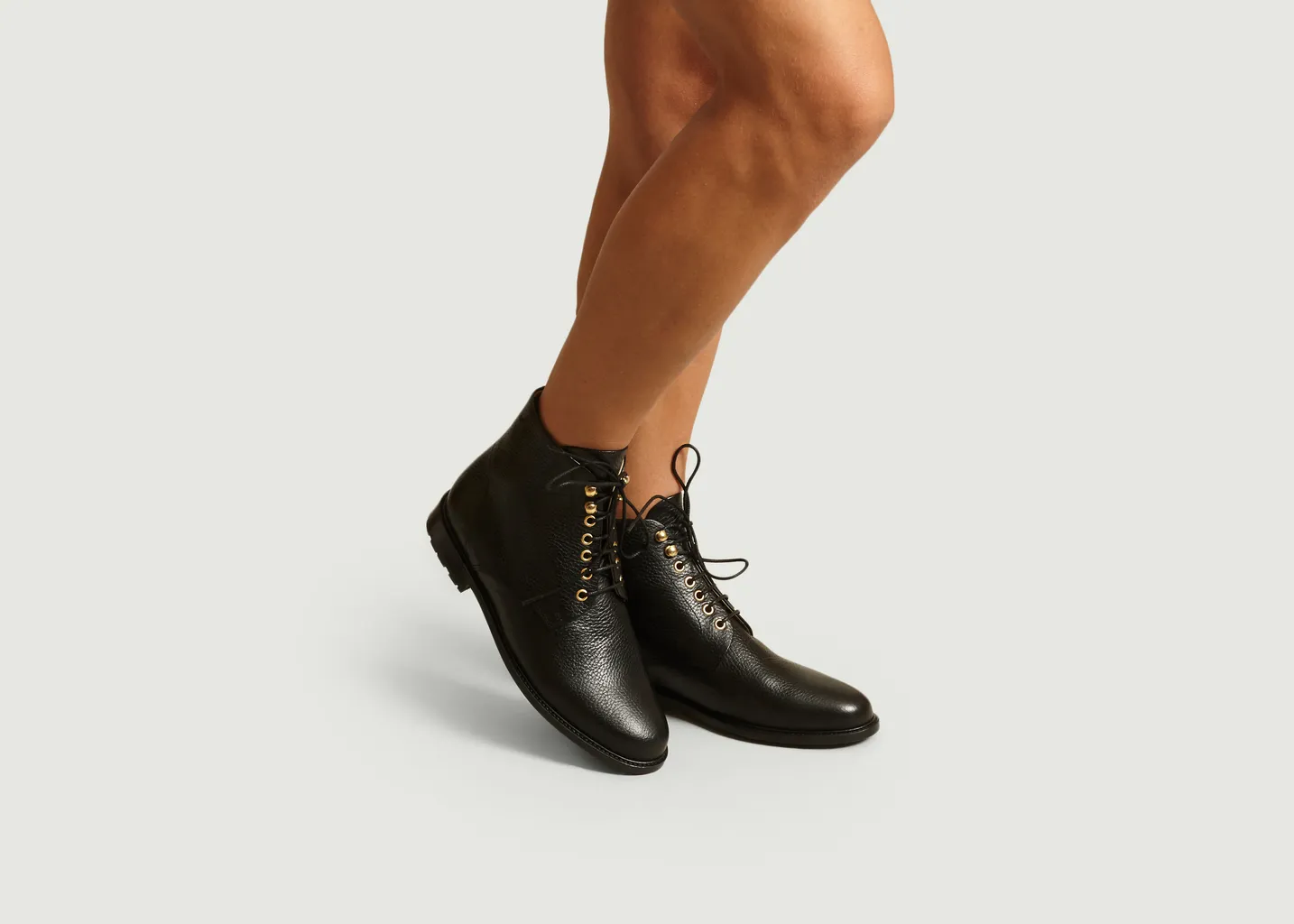 Boots Lucienne M.Moustache
