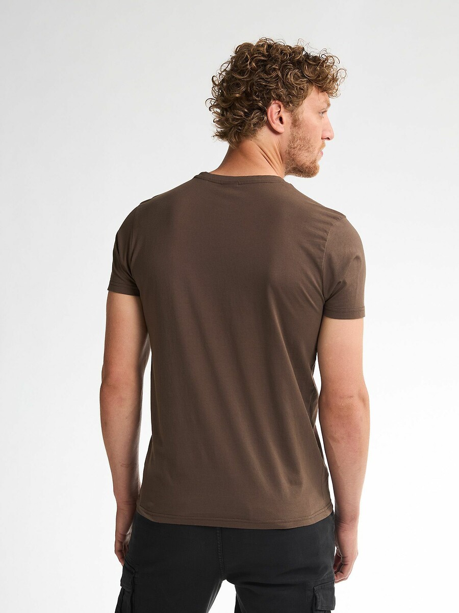 INDÚSTRIAS PETROLÍFERAS<br>Camiseta lisa
