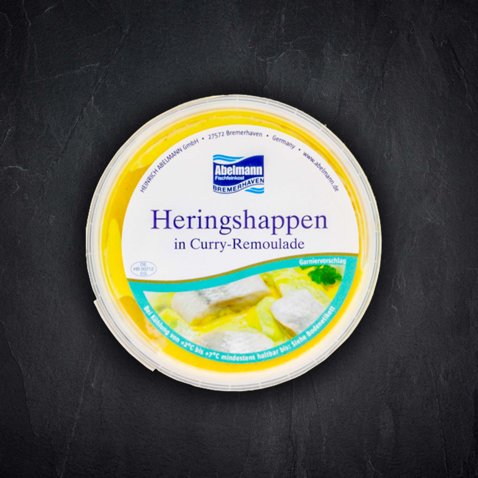 Heringshappen in Curry-Remoulade