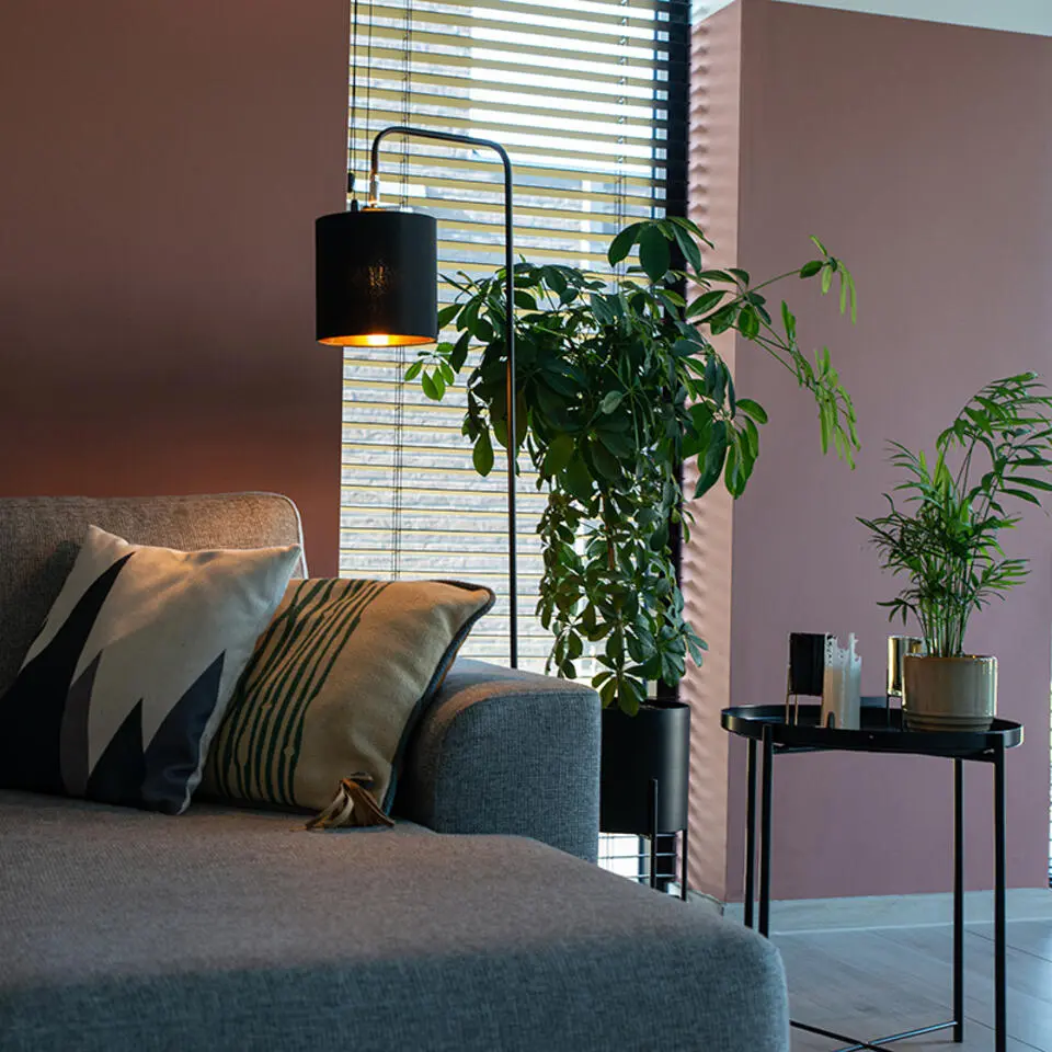 Qazqa vloerlampen lofty zwart e27
