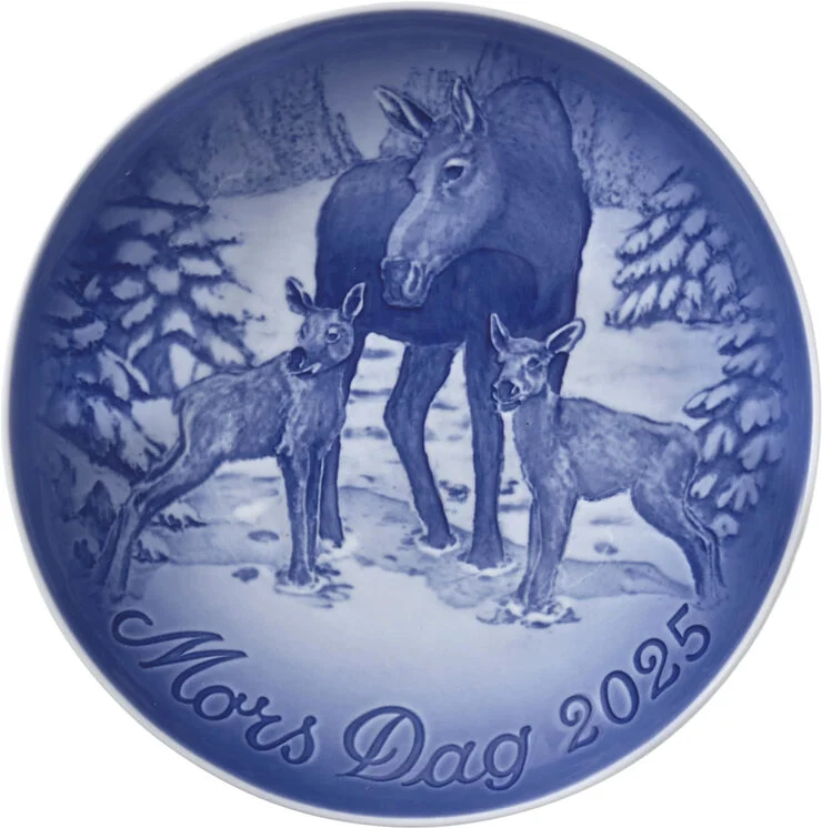 Royal Copenhagen Bing & Grøndahl mors dags platte 2025, elgko med kalve, 15 cm Hvid