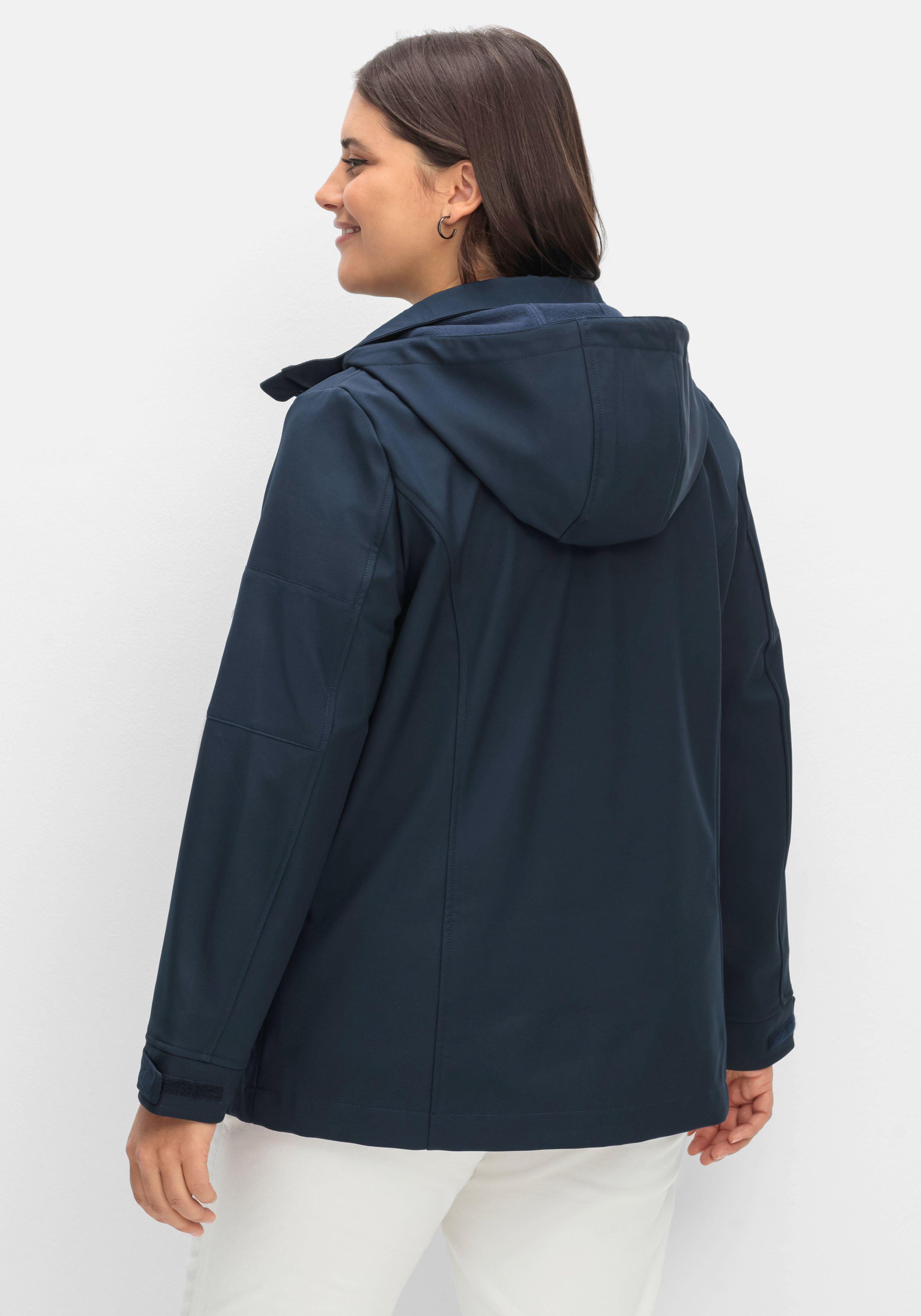 Wind- und wasserabweisende Softshelljacke
