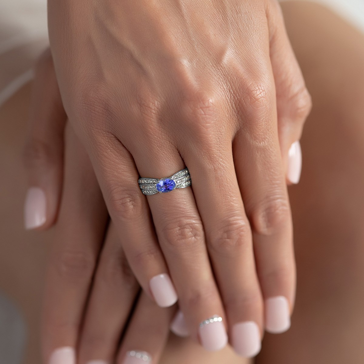 Bague ADEN Tanzanite et diamants sur Argent 925 2.89grs