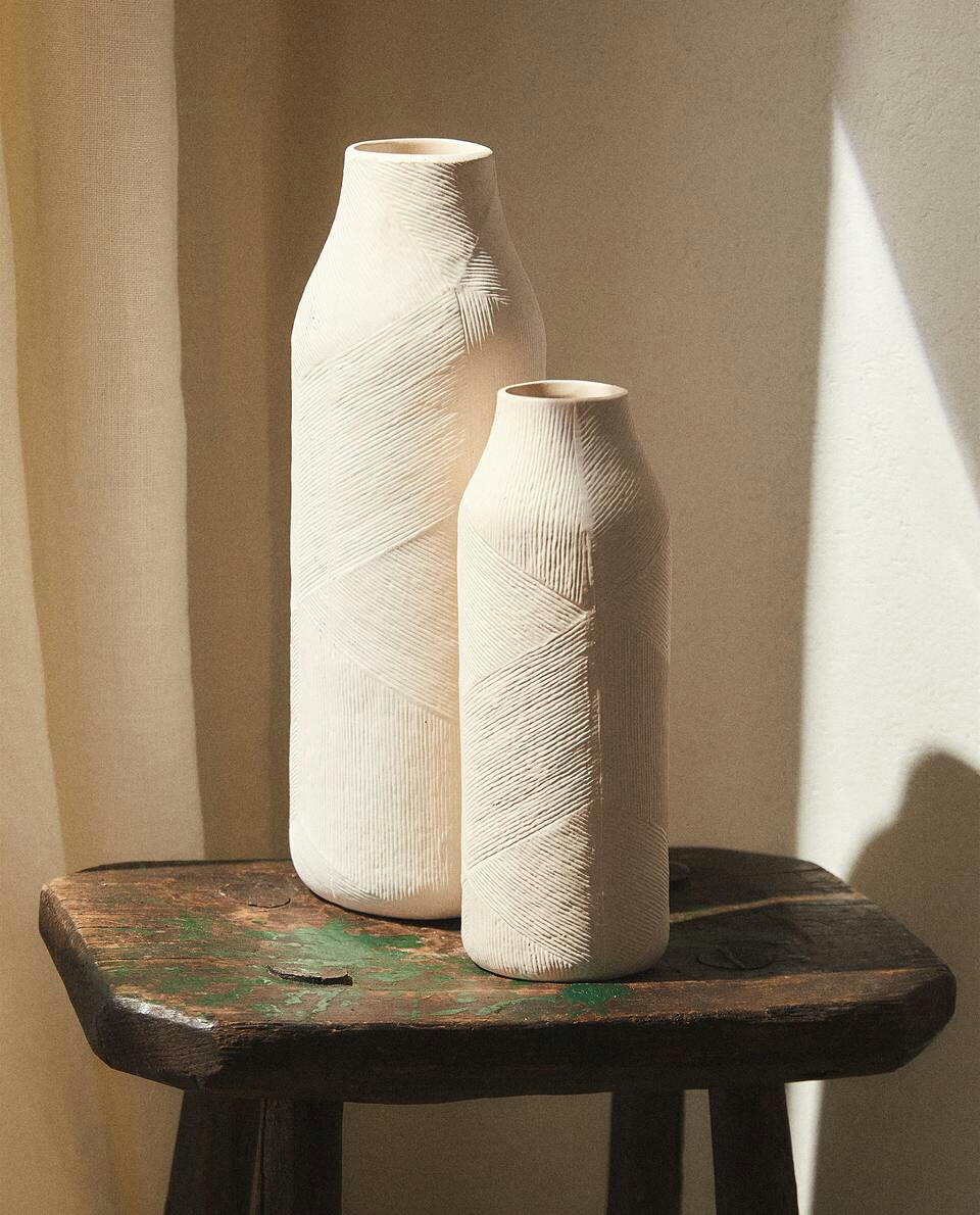 VASO DE CERÂMICA TEXTURIZADA
