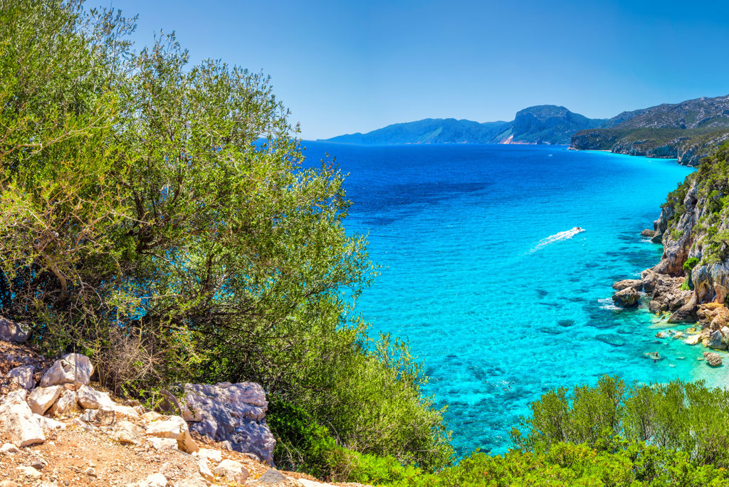 Fly & Drive Sardinië 3* Logies en ontbijt