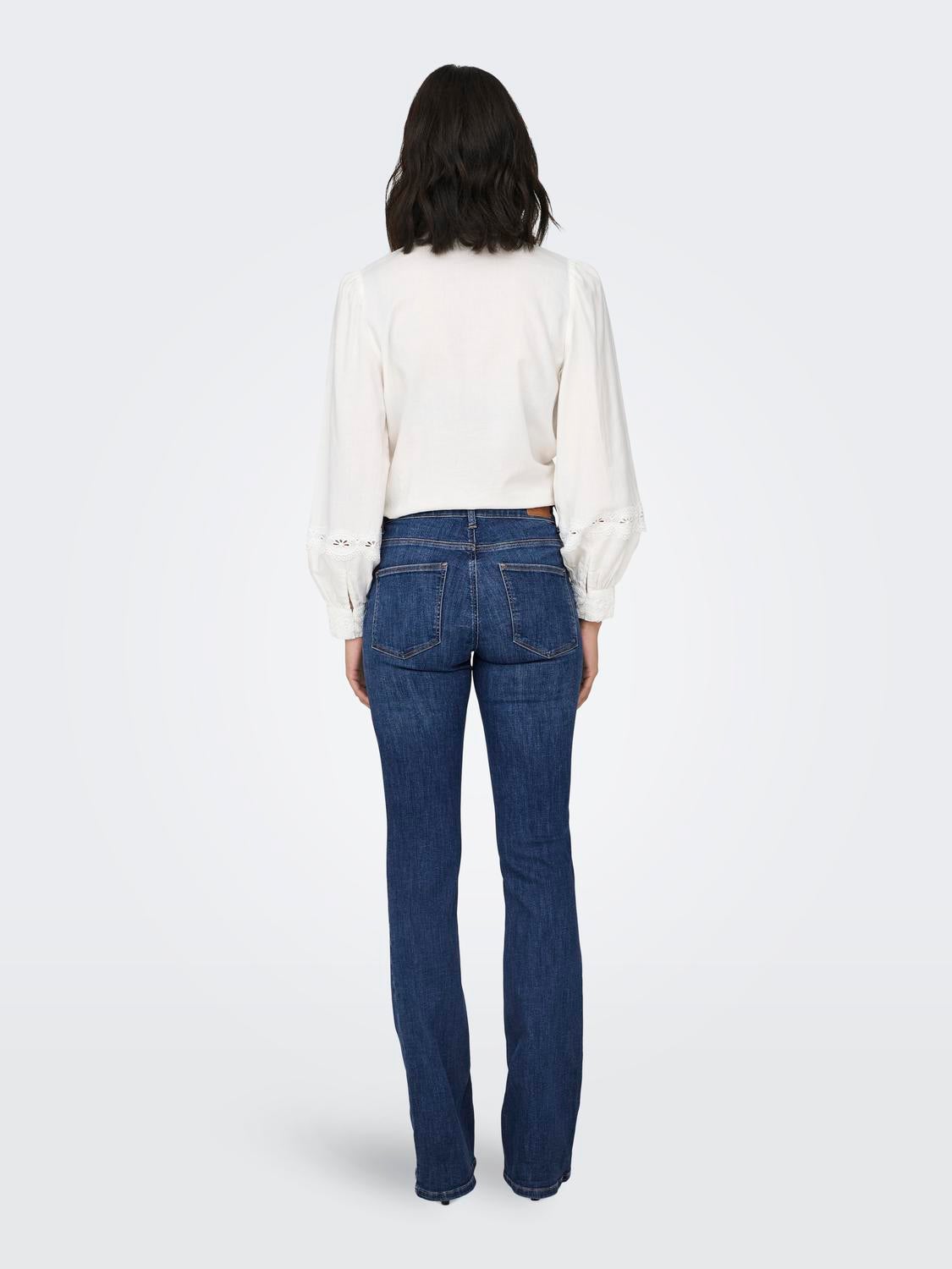 ONLANN Mittlere Taille Ausgestellt Jeans Dark Blue Denim
