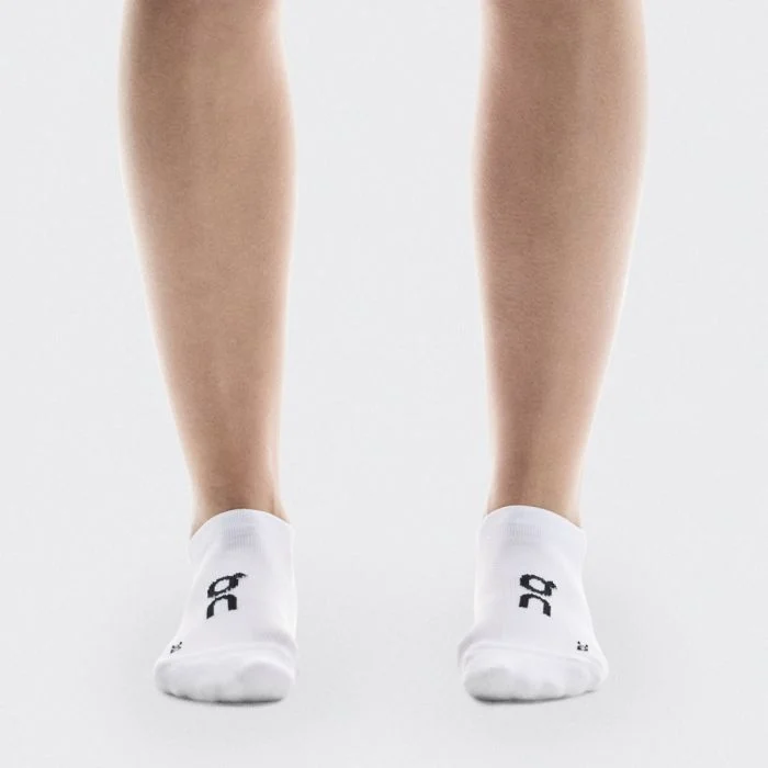 On Unisex Strømper Core Run Socks Low 2 Pair Hvid