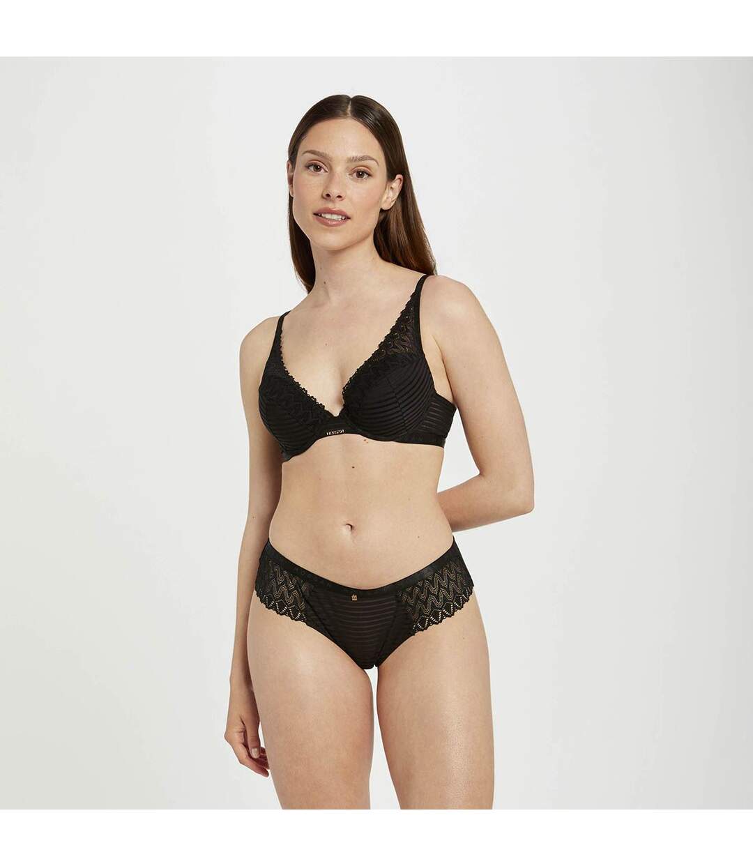 Soutien-gorge ampliforme coque moulée noir Célia