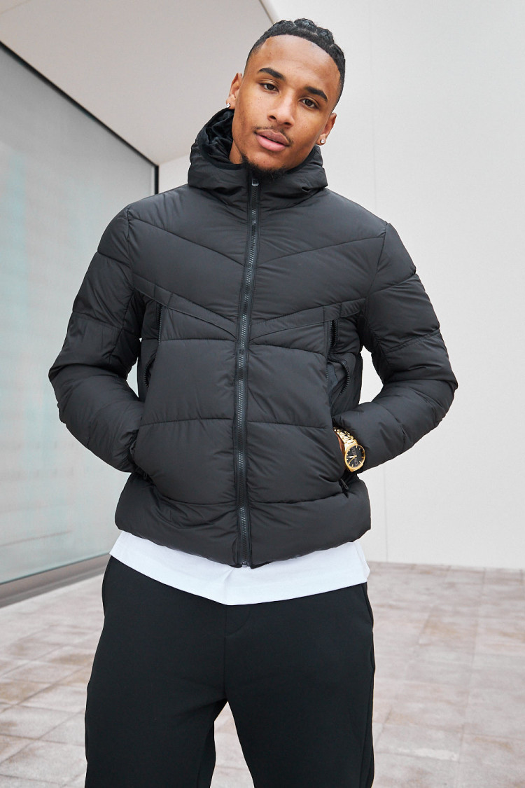 Doudoune matelassée imperméable noire à capuche