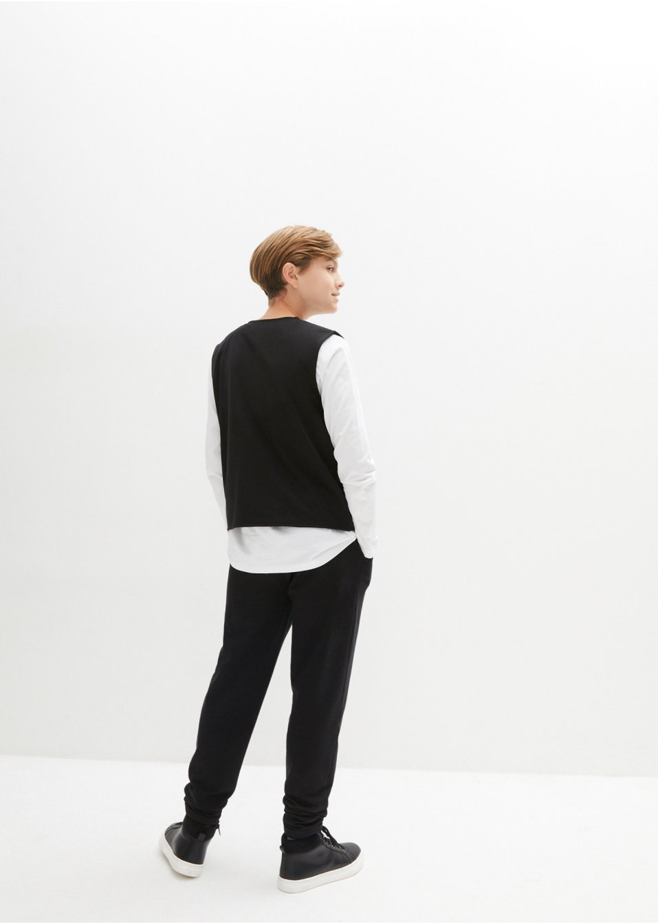 Pantalon, gilet et T-shirt manches longues garçon (ens. 3 pces)