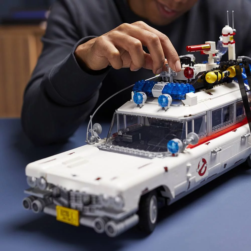 LEGO®ICONS 10274 - ECTO-1 SOS FANTOMES