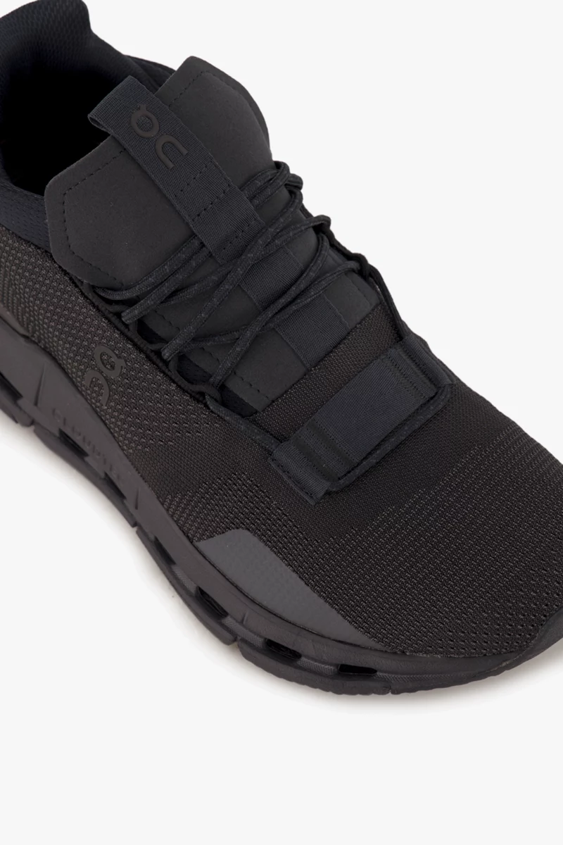 ON Cloudnova Herren Sneaker