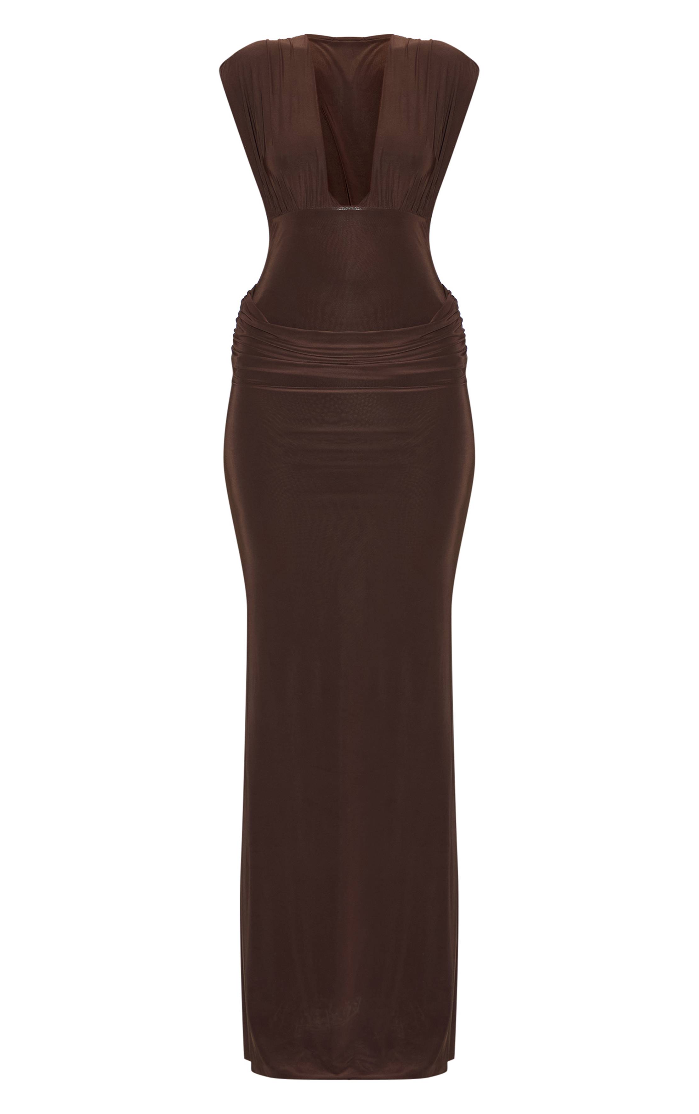 Chocolate Brown Robe Longue Drapée À Double Couche Avec Décolleté Plongeant Et Épaules Froncées