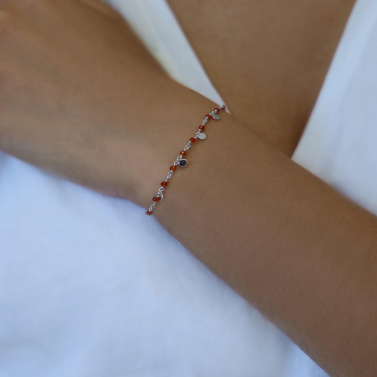 Bracelet Argent Rhodié Petites Perles Pampilles Et Pierre Onyx Rouge